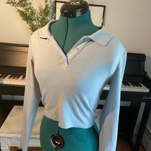 I am selling a blue Aritzia top